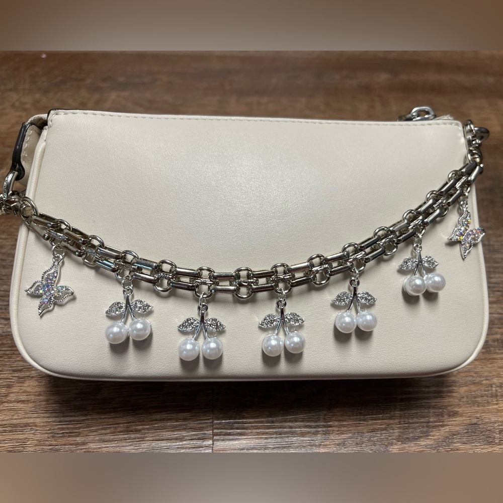 Purse Chain Charm in Silver With Imitation Pearls and Butterflies